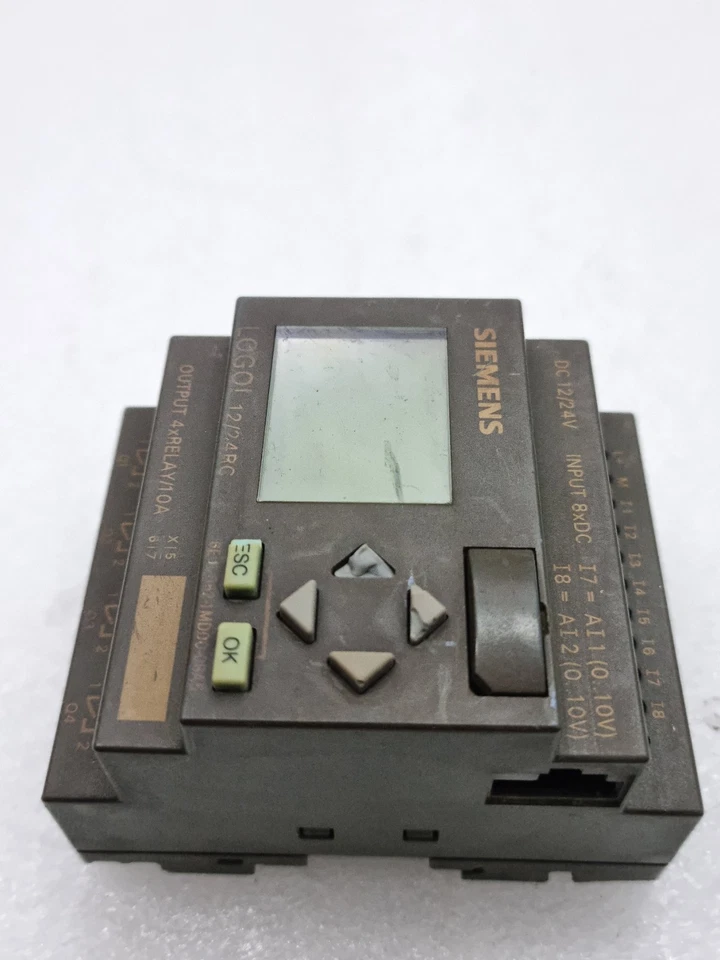 Used Siemens 6ED1052-1MD00-0BA5 12/24Vdc Logo Plc 6ED10521MD000BA5 12/24RC